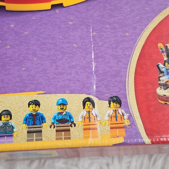 LEGO Lunar New Year Traditions 80108 Building Kit-1066 Pieces/ New in box - Picture 8 of 8